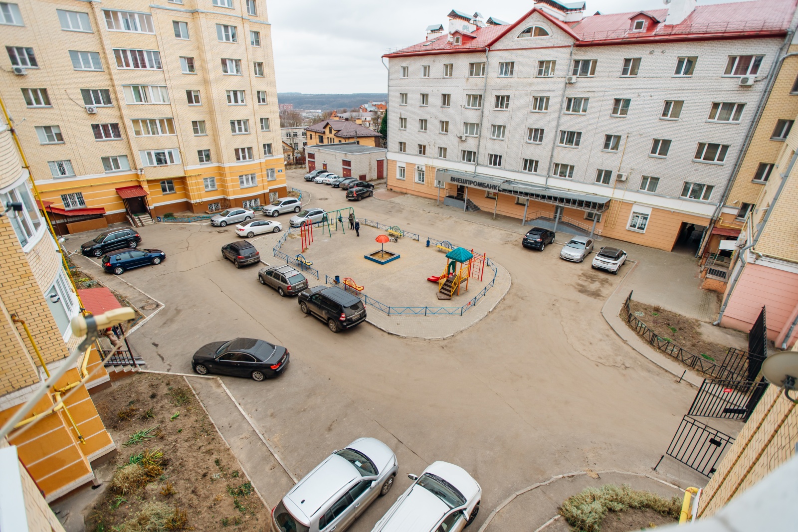 Просторная однушка в тихом районе