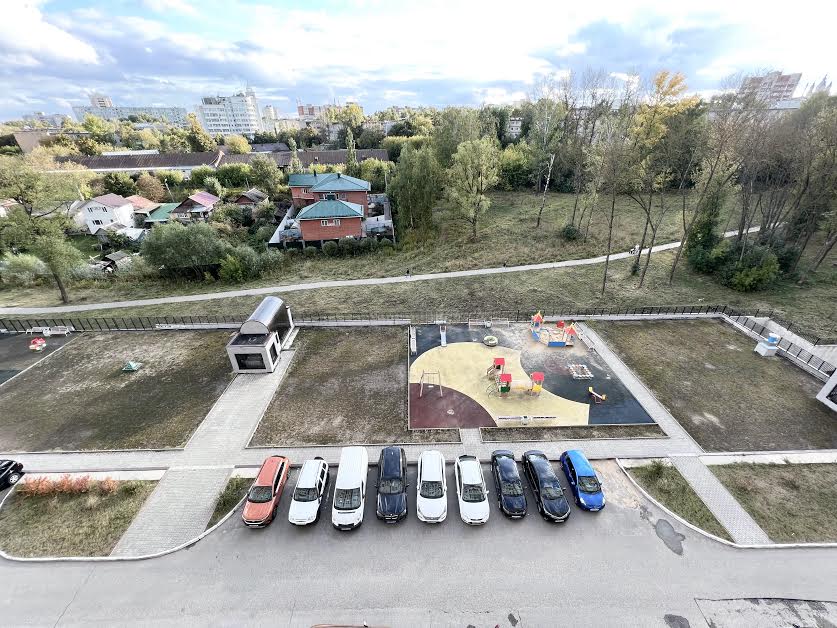 Двухкомнатная квартира  в спокойном районе