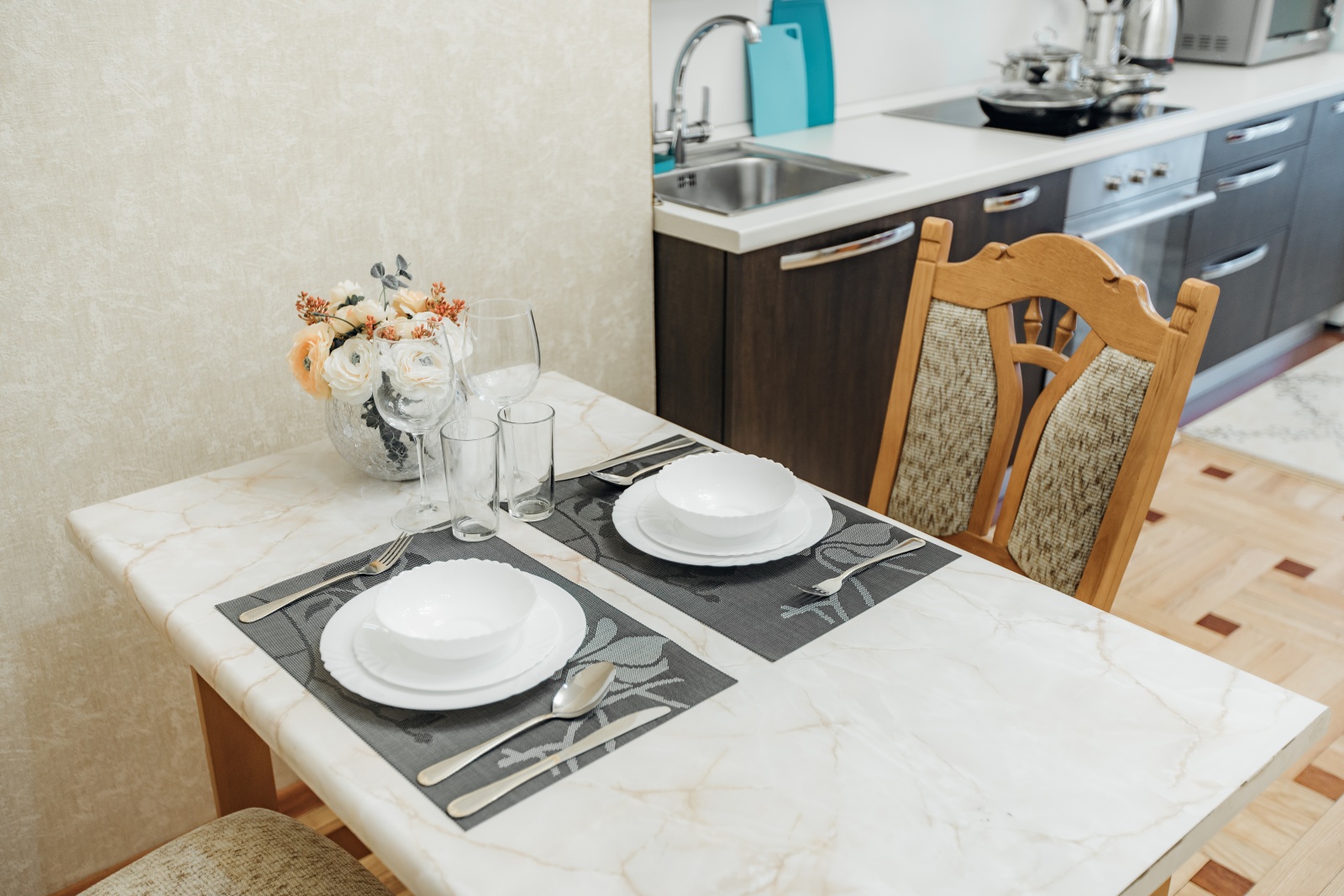 Просторная трехкомнатная квартира в центре