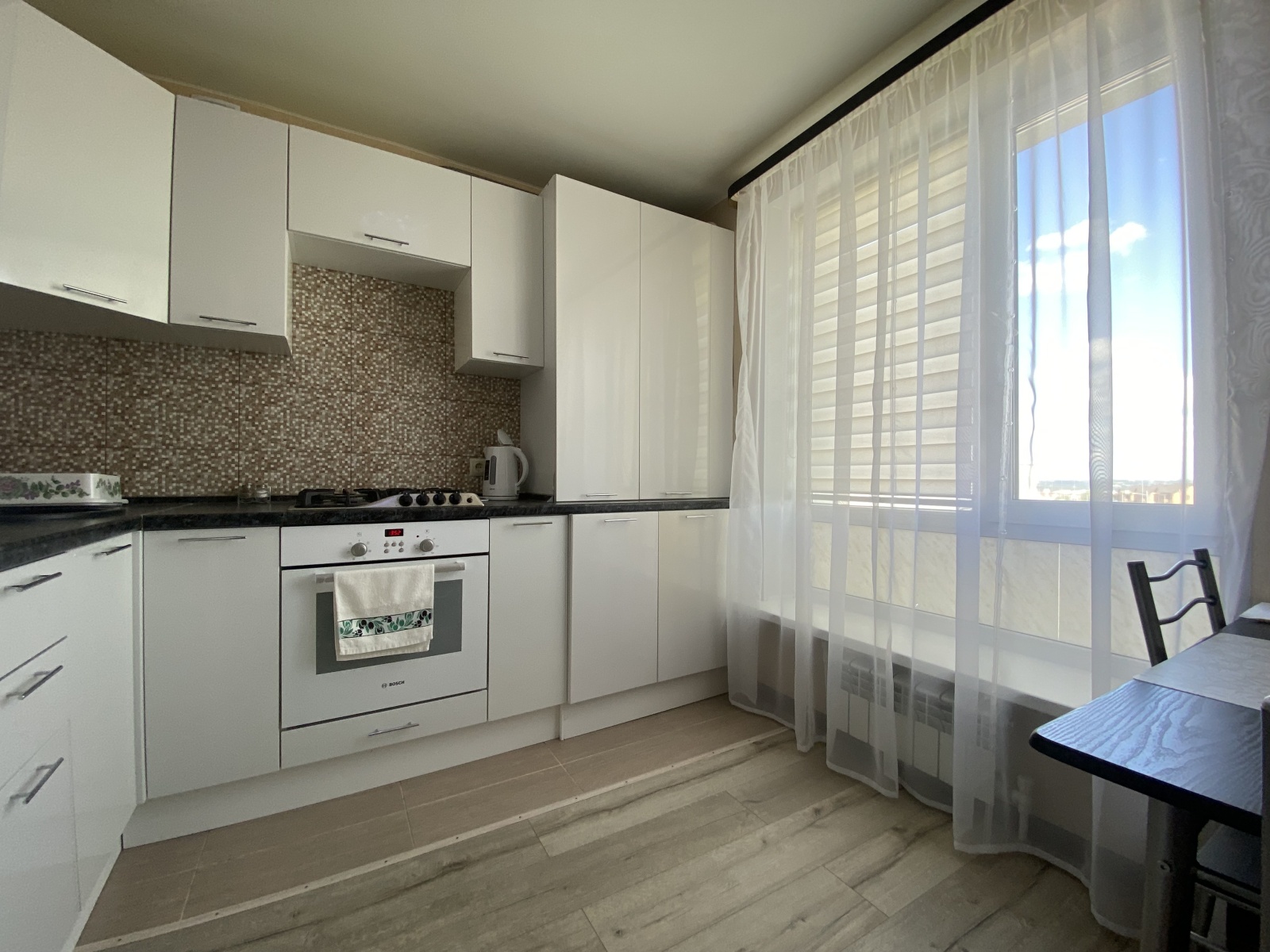 Right Room на Петра Тарасова 5