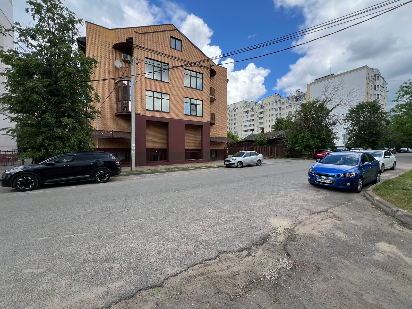 Квартира студия на цоколе
