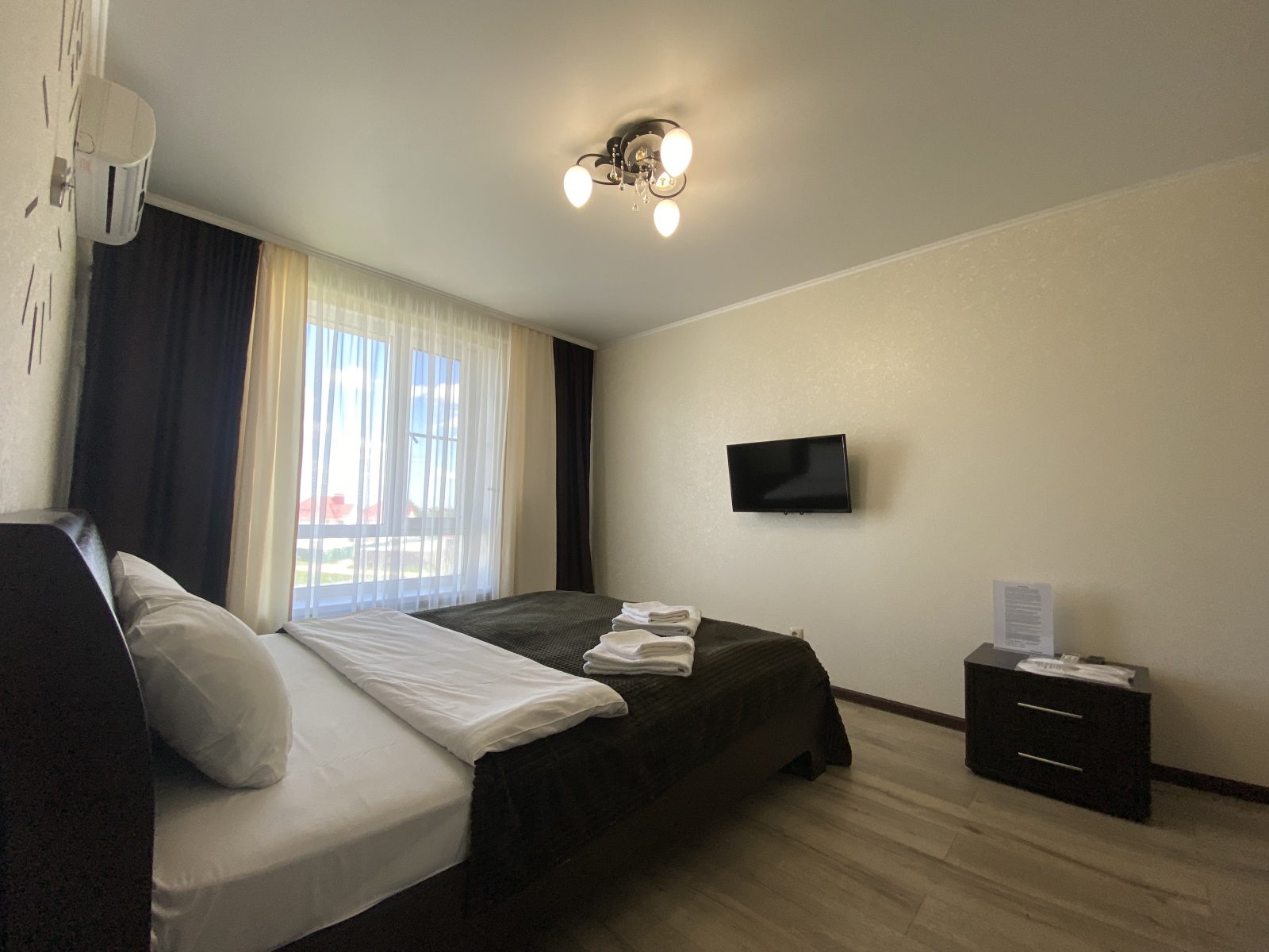 Right Room на Петра Тарасова 5
